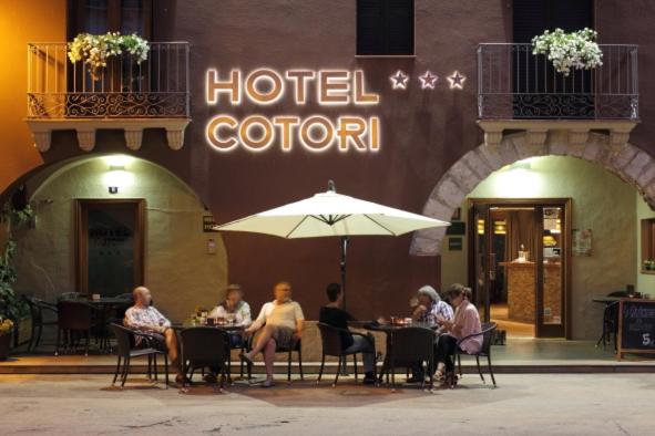 Hotel Cotori, Сарагоса