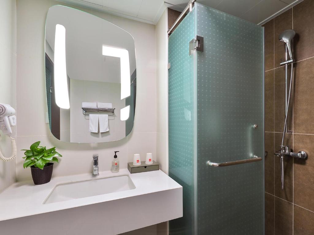 Двухместный (Stress Free Double Room), Ibis Beijing Changping Metro Station Hotel