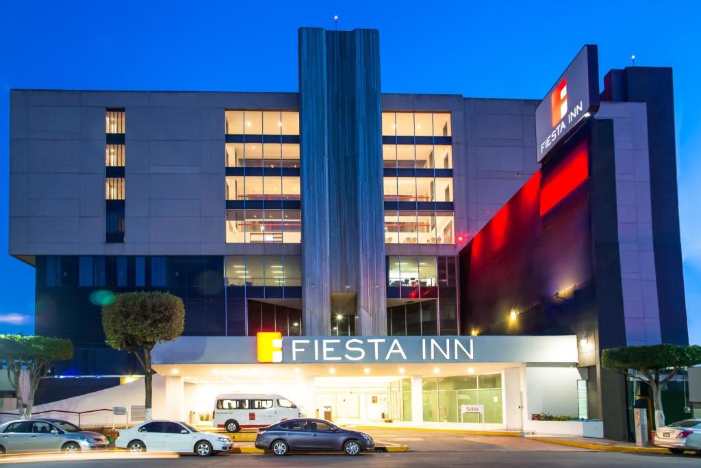 Fiesta Inn Tlalnepantla, Мехико