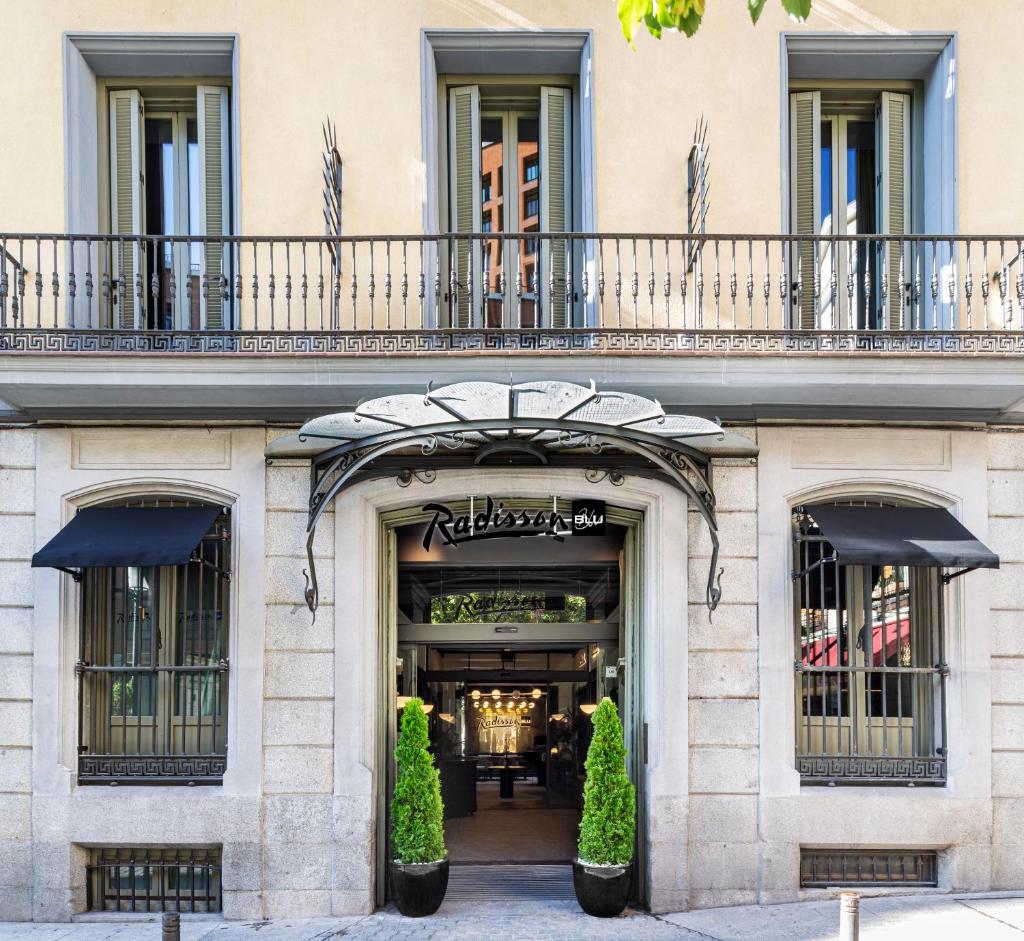 Radisson Blu Hotel, Madrid Prado, Мадрид