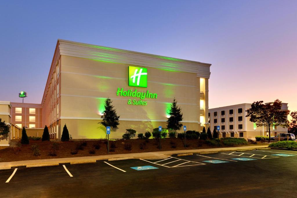 Holiday Inn & Suites Atlanta Airport North, an IHG Hotel, Атланта