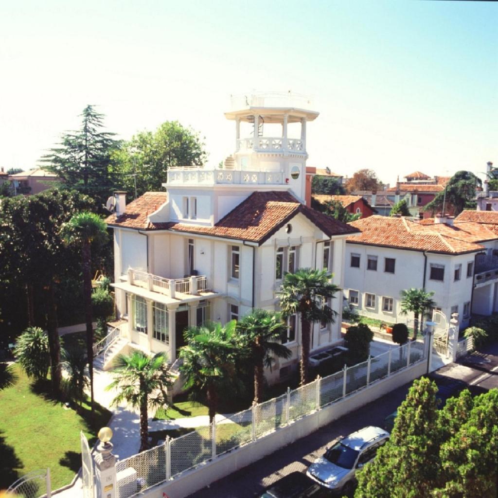 Hotel Villa Delle Palme, Венеция-Лидо