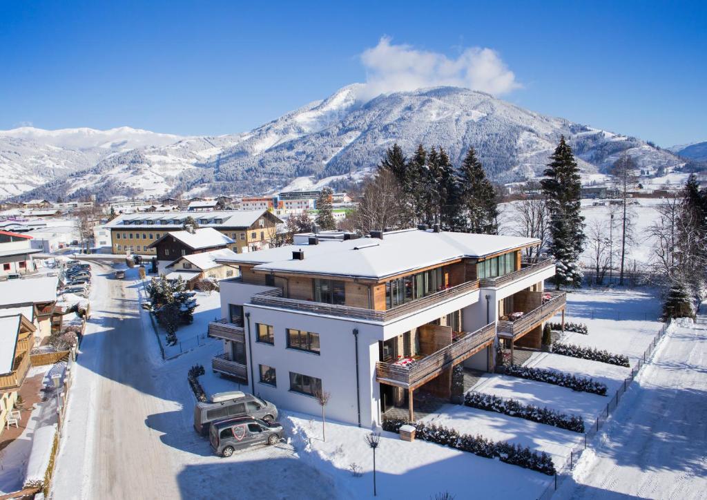 Ski & Golf Suites Zell am See by Alpin Rentals, Целль-ам-Зе
