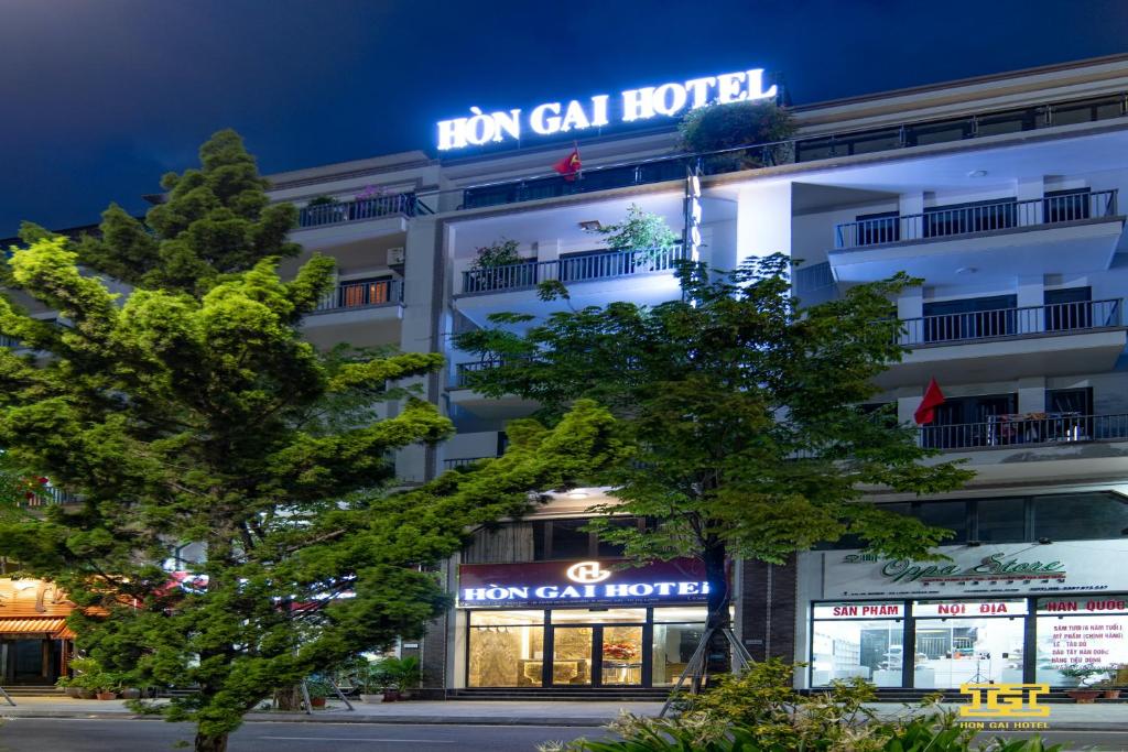 Hon Gai Hotel, Халонг