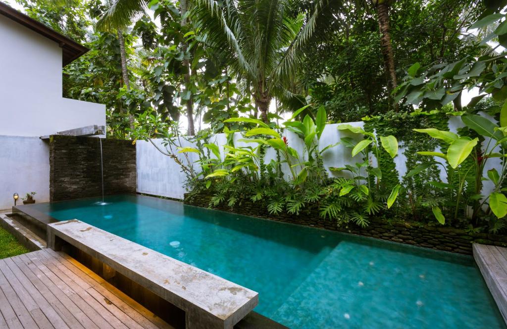 Вилла (Superior Two-Bedroom Villa with Private Pool and Free Benefit), De Ubud Villas & Spa