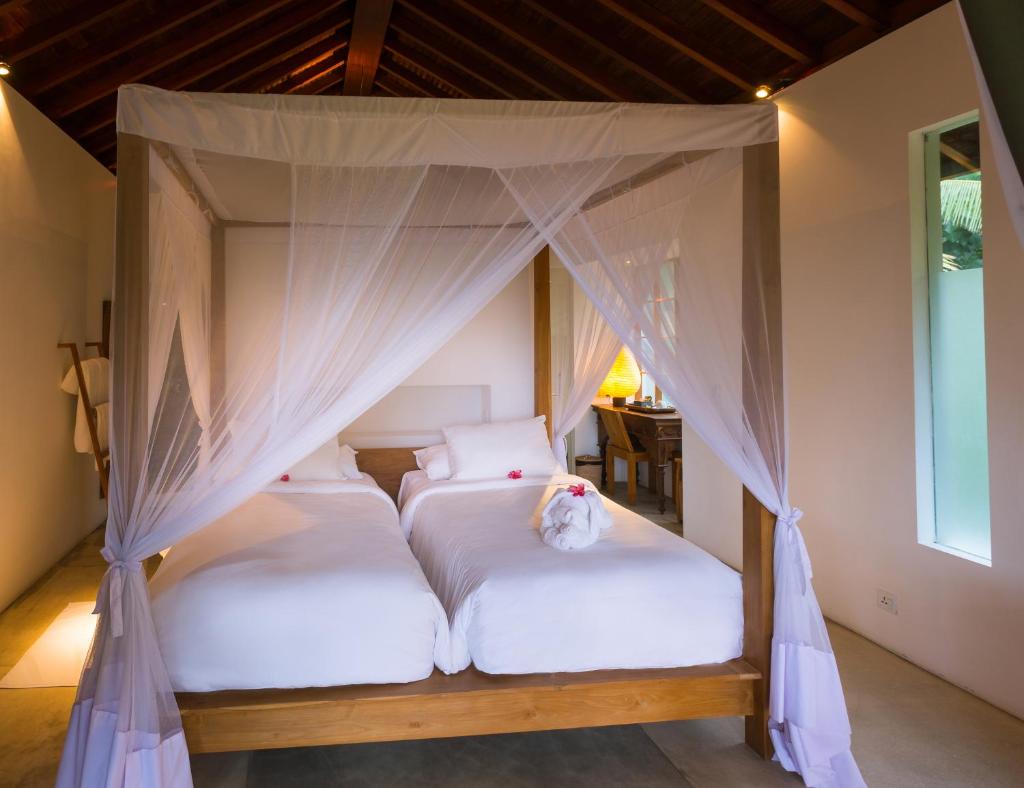 Вилла (Superior Two-Bedroom Villa with Private Pool and Free Benefit), De Ubud Villas & Spa