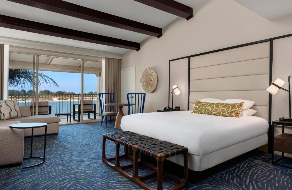 Трехместный (Номер-студио с кроватью размера «king-size»), San Diego Mission Bay Resort