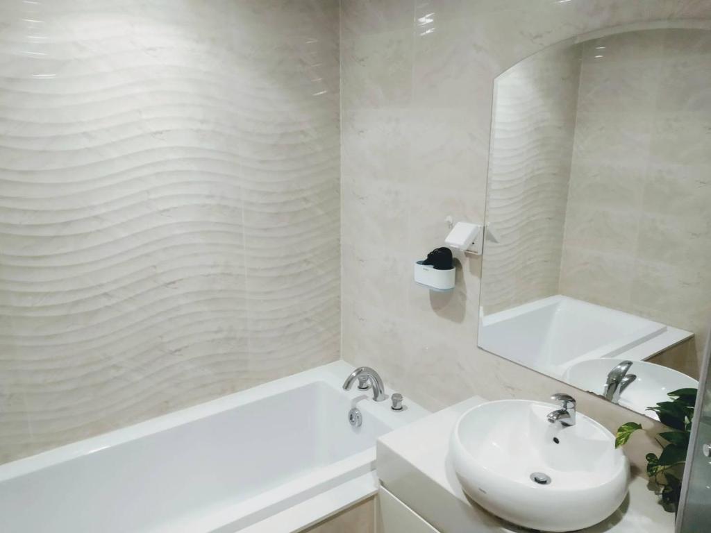 Апартаменты (Апартаменты с 2 спальнями), Happyhome Vinhomes Time City and Parkhill Premium