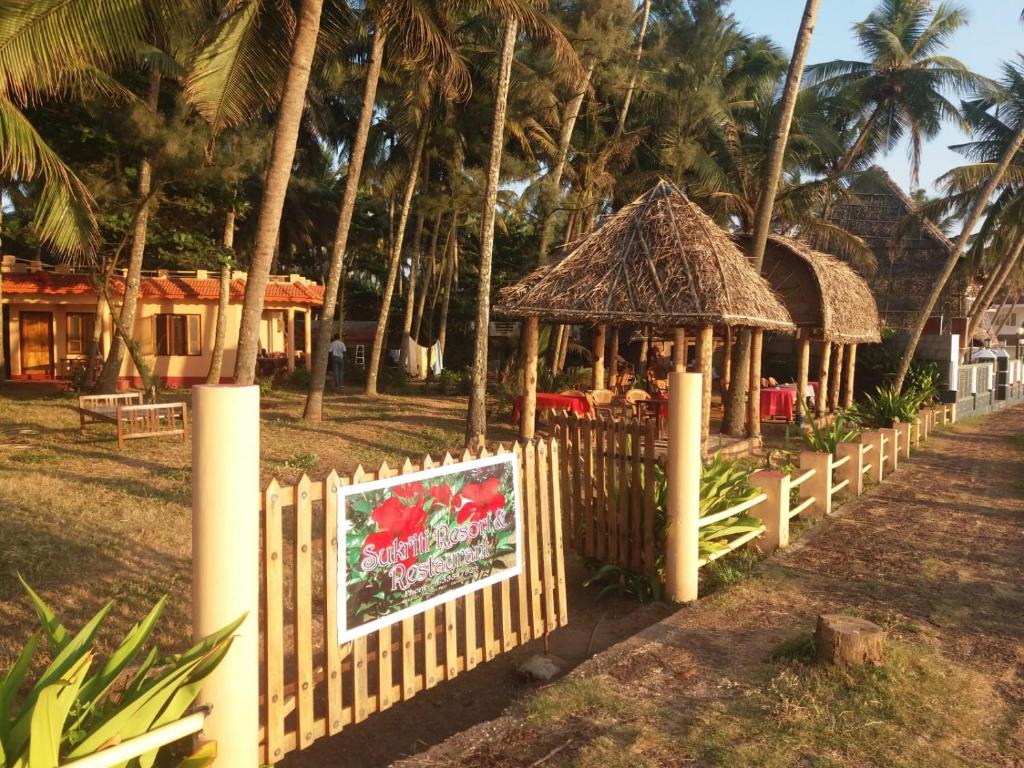 Sukriti beach Resort, Варкала
