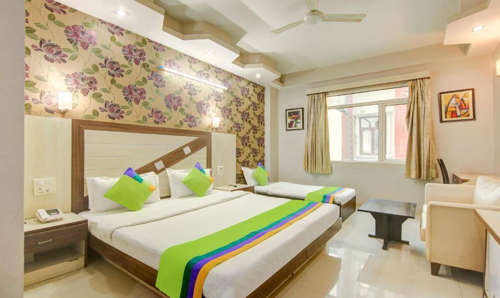 Двухместный ([Sanitized] Superior Double Room), Treebo Rockwell Plaza