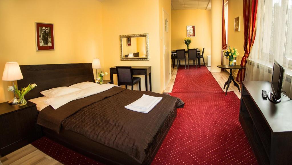 SCSK Żurawia, Варшава