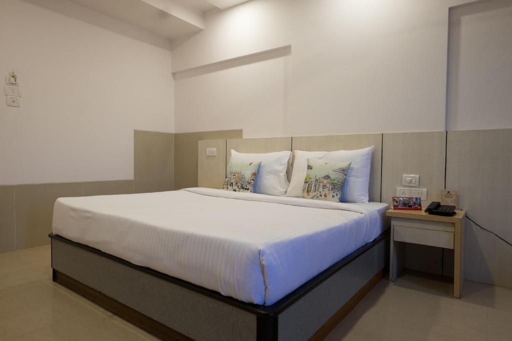 Collection O 561 Marol Naka Metro Station, Мумбай