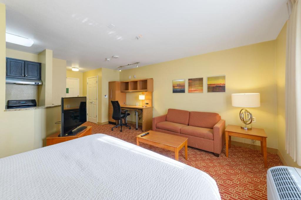 Студио (Deluxe studio 1 Queen Bed Non-Smoking), Extended Stay America Suites - Atlanta - Northlake