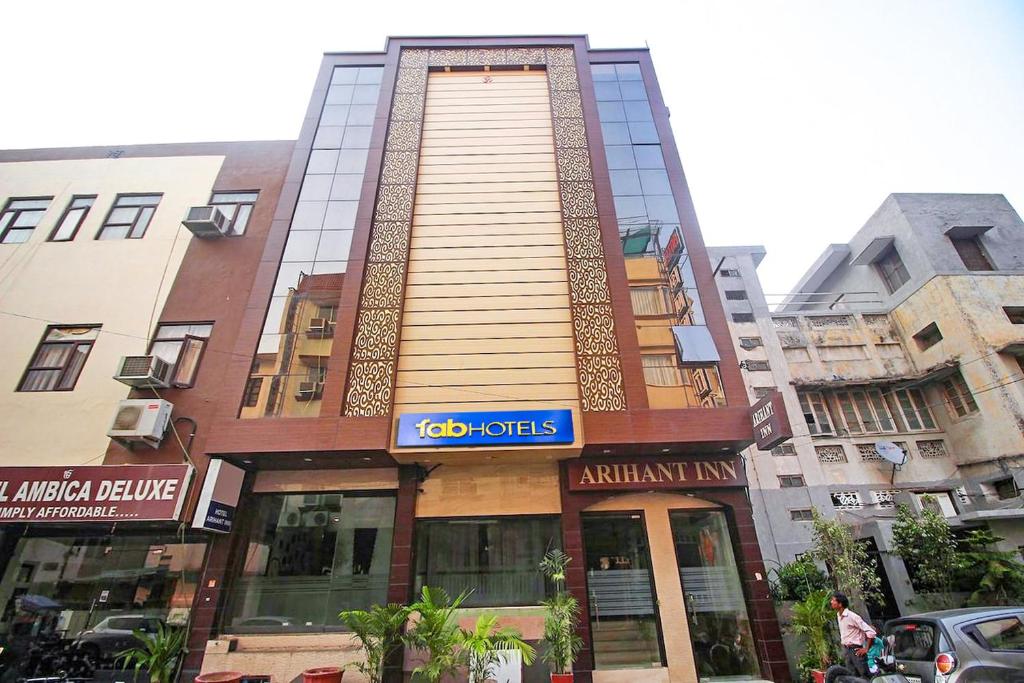 FabHotel Arihant Inn, Нью-Дели