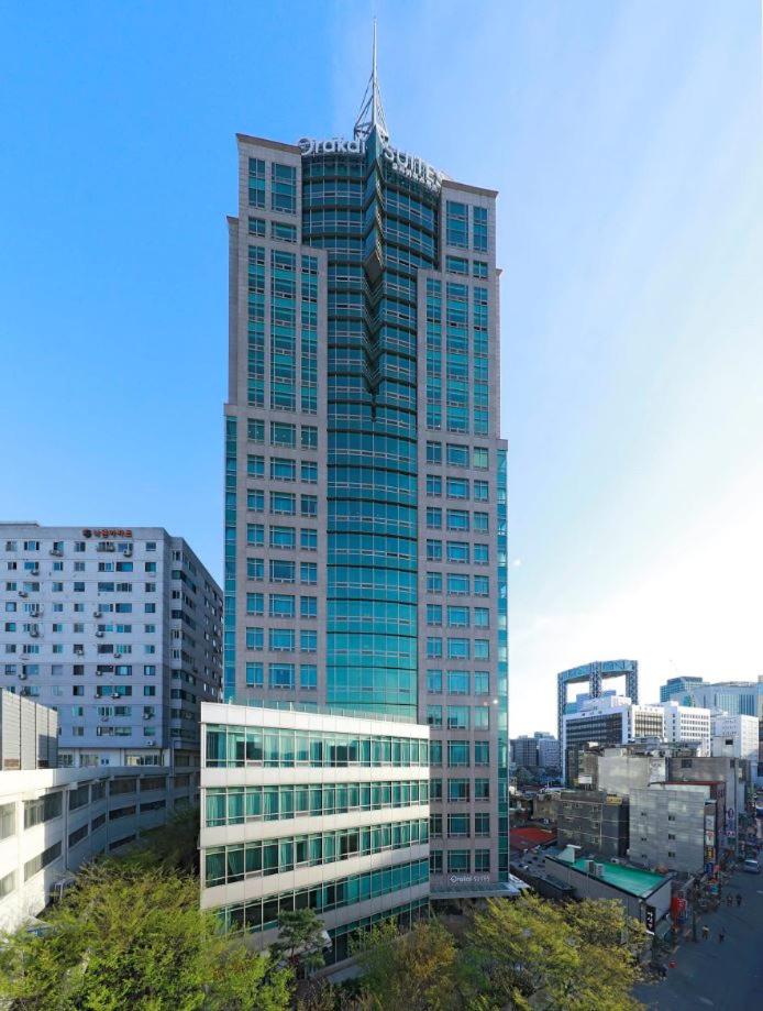 Orakai Insadong Suites, Сеул