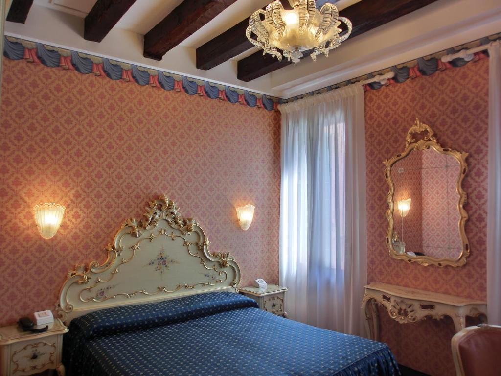 Hotel Diana, Венеция