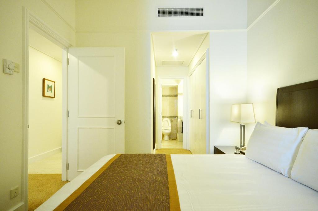 Студио (Номер-студио с кроватью размера «queen-size» (включен завтрак для 2 человек)), PNB Perdana Hotel & Suites On The Park