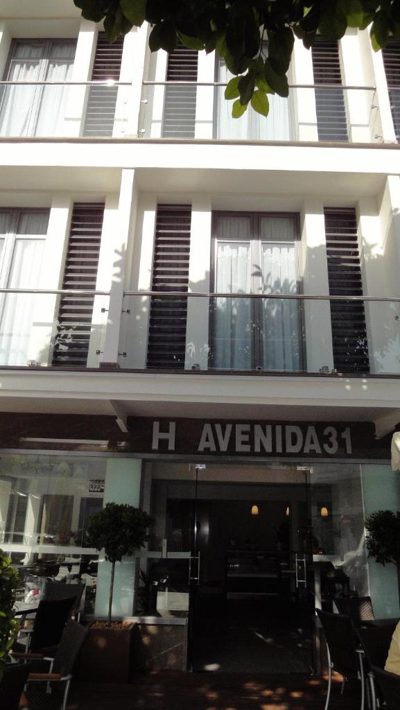 Hotel Avenida 31, Марбелья