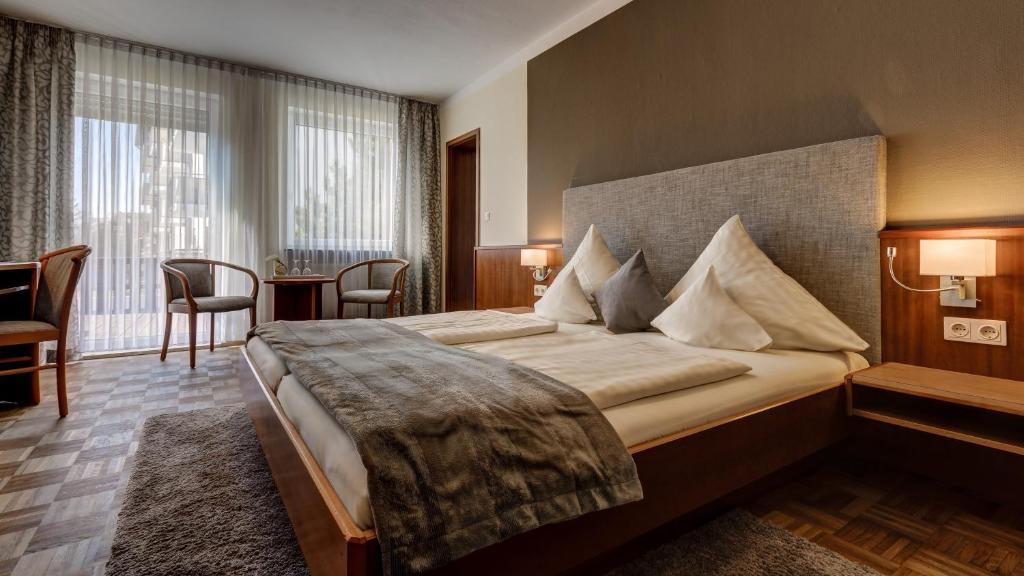 Hotel Restaurant Weihenstephaner Stuben, Мюнхен