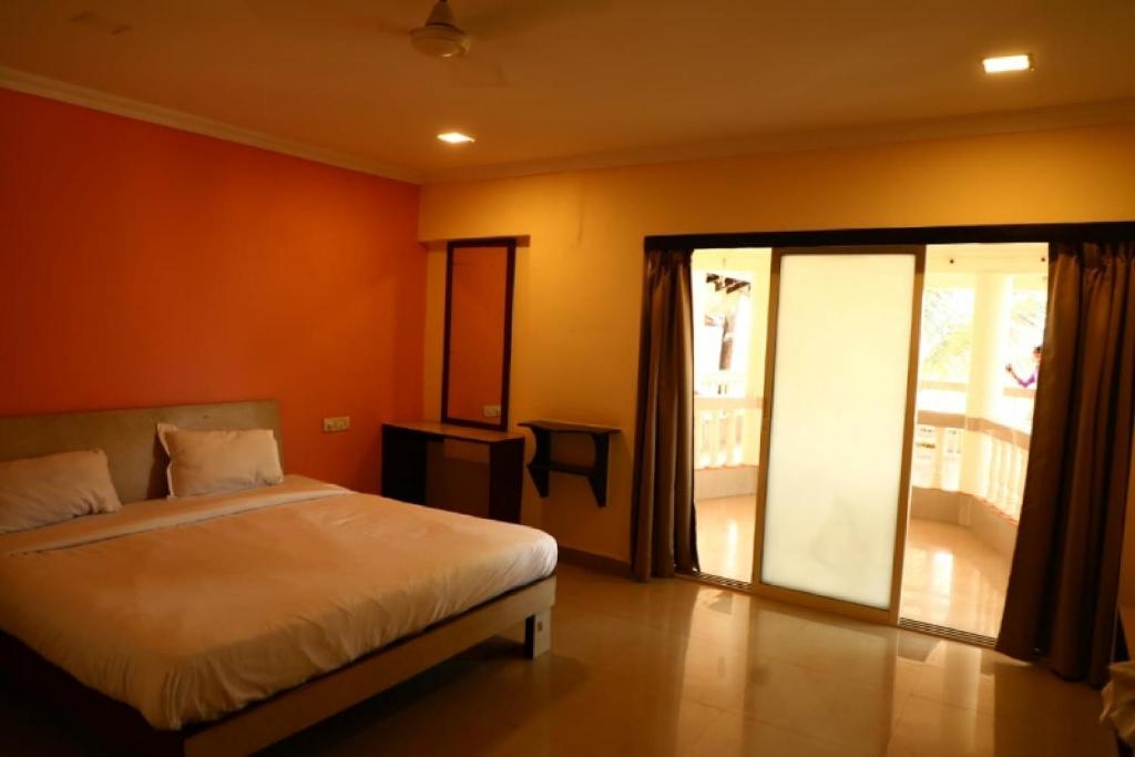 OYO 81027 Recommended Stays By GhumakkadIndia, Кандолим