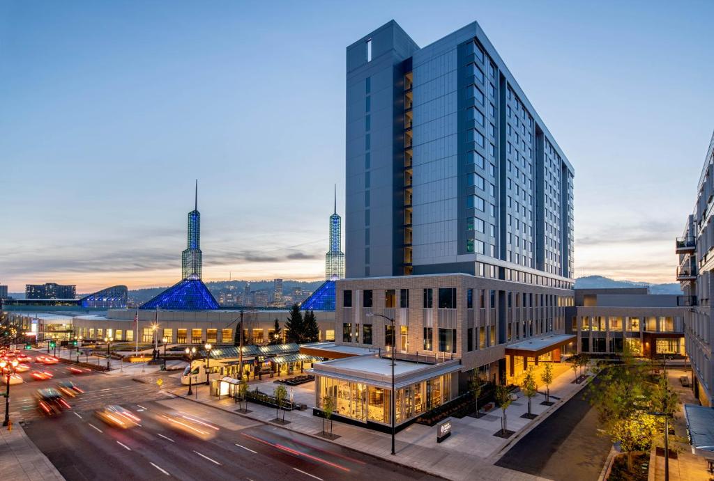 Hyatt Regency Portland at the Oregon Convention Center, Портленд