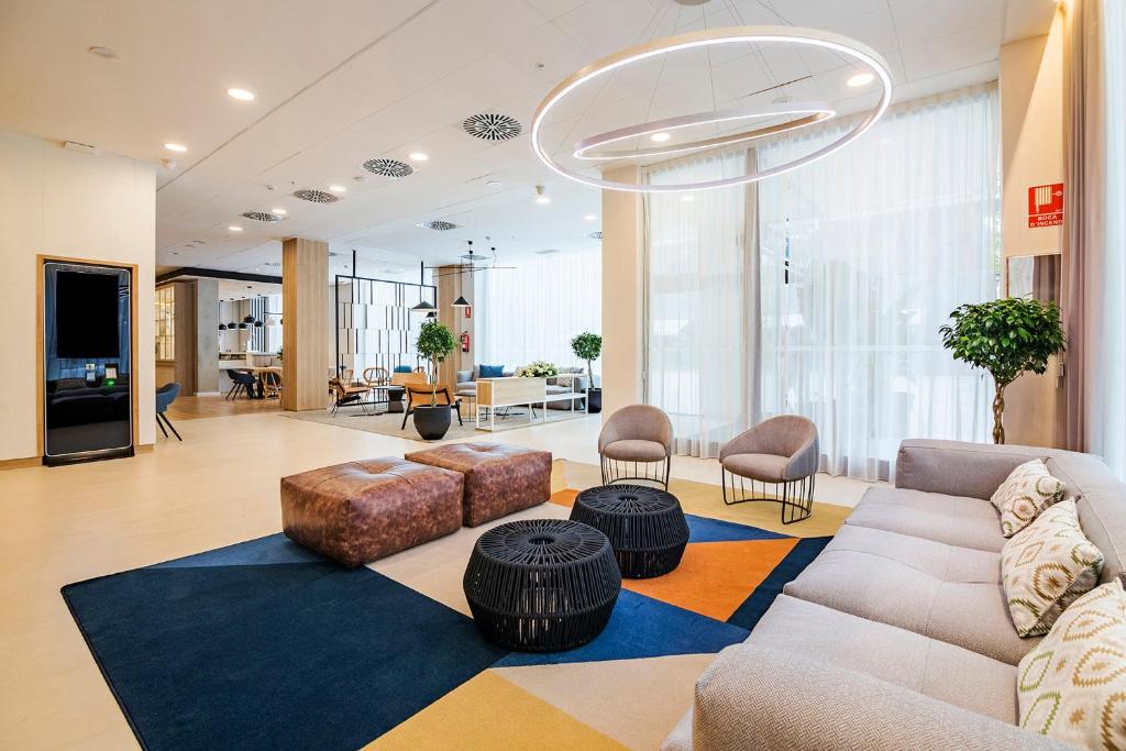 Golden Tulip Barcelona, Барселона