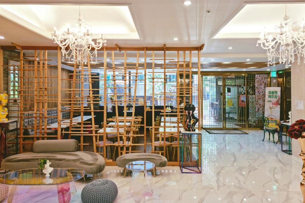 Central Park Hotel, Пусан