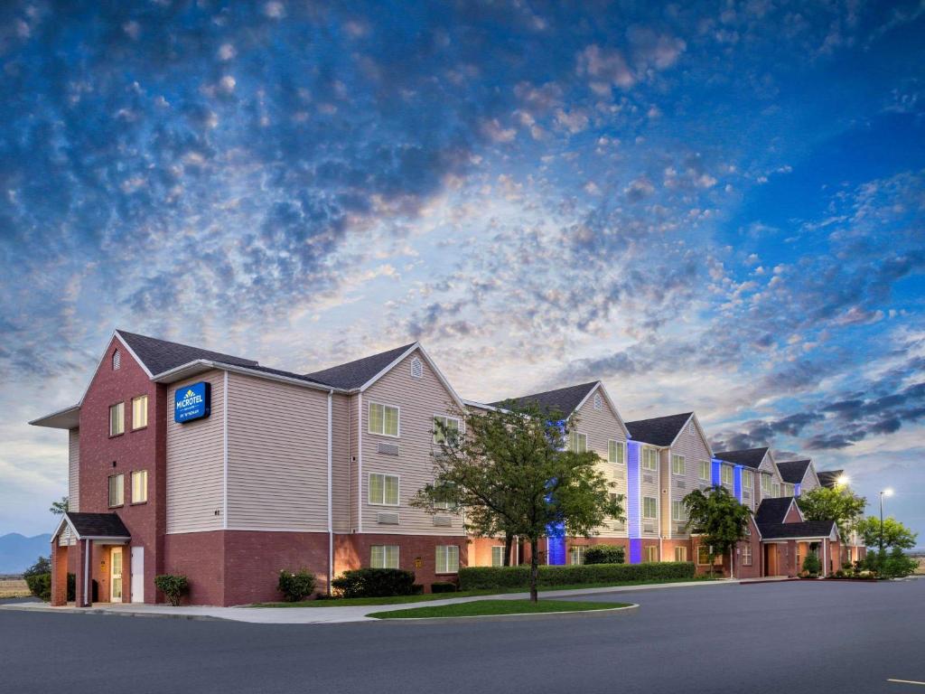 Microtel Inn & Suites by Wyndham Salt Lake City Airport, Солт-Лейк-Сити