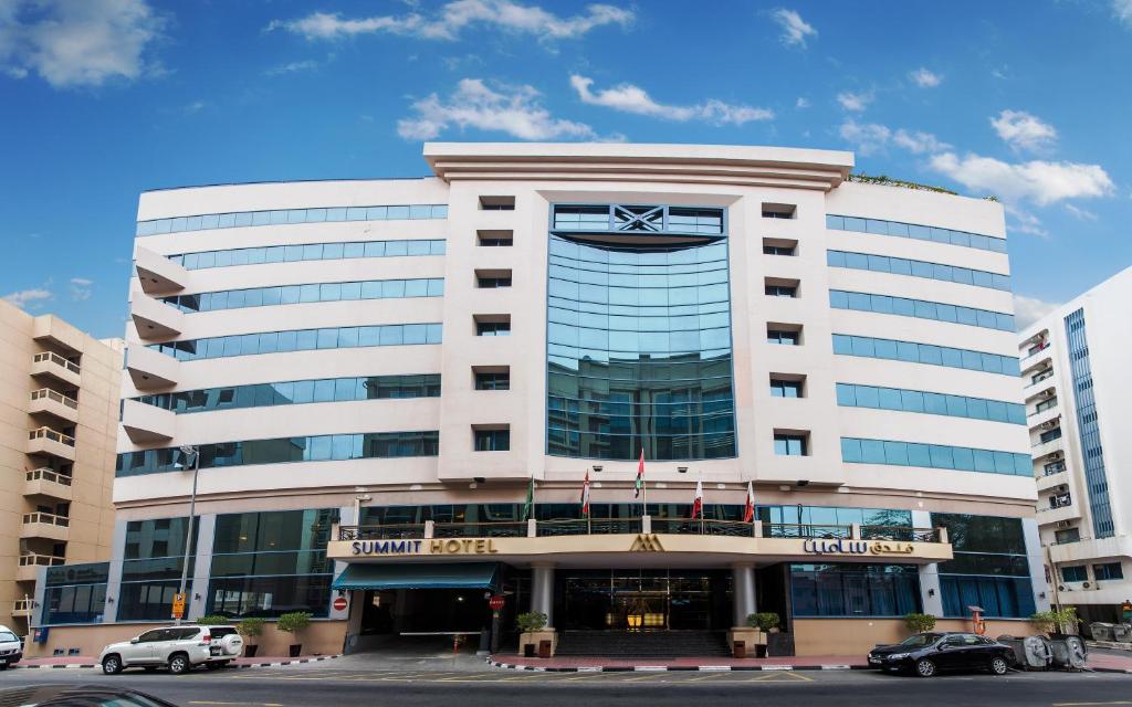 Отель Summit Hotel (Formerly Hallmark Hotel), Дубай