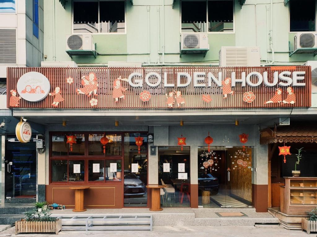 Golden House, Бангкок