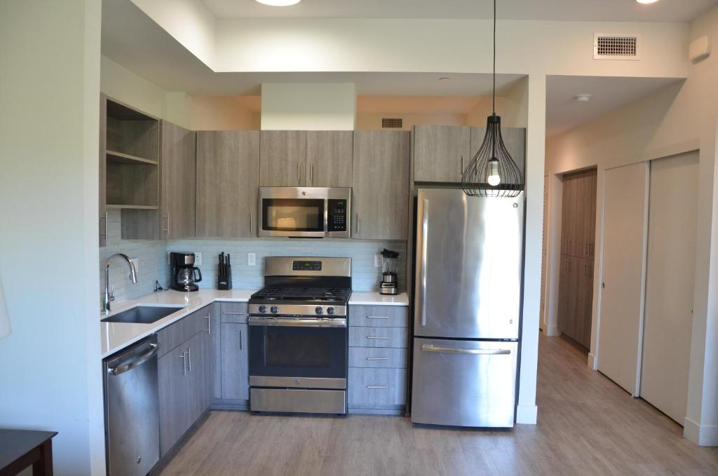 Апартаменты (Апартаменты-студио), Westlake 30 Day Stays