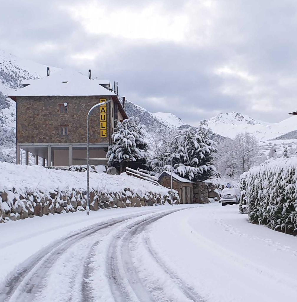 Hotel Taüll, Сарагоса