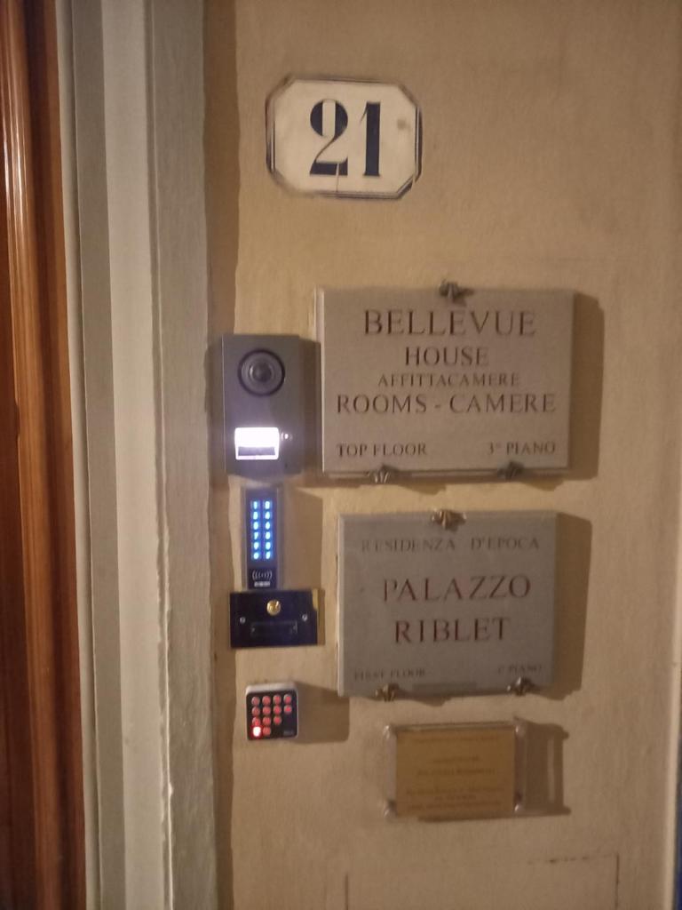 Bellevue House, Флоренция