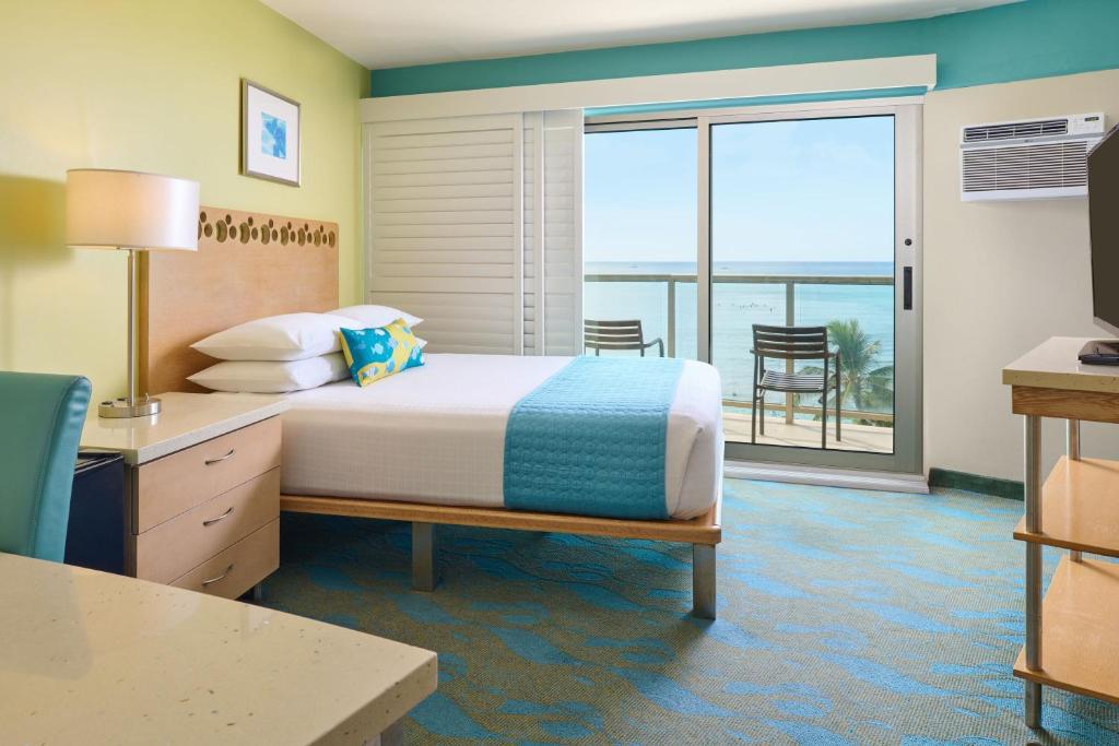 Aston Waikiki Circle Hotel, Гонолулу