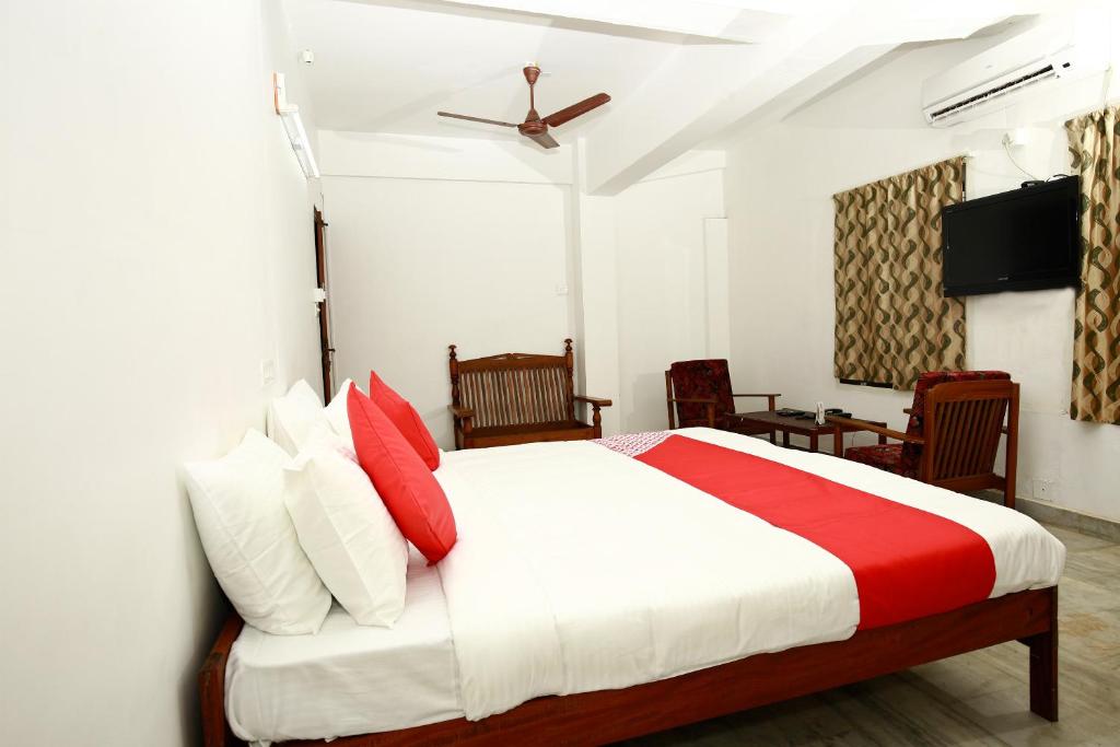 OYO Flagship 41694 Hotel Safa Inn, Тривандрум