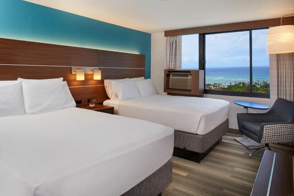 Holiday Inn Express Waikiki, an IHG Hotel, Гонолулу