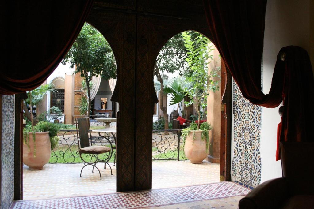 Riad Laaroussa, Фес