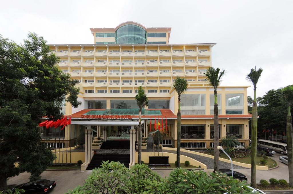 Quang Ba Trade Union Hotel, Ханой
