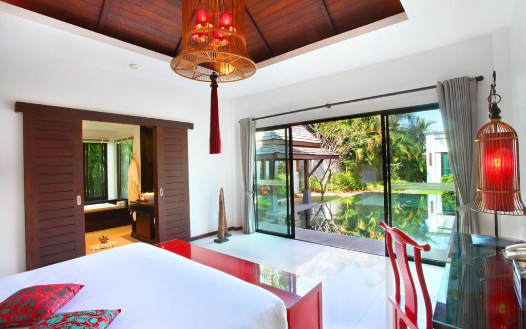 Вилла (Вилла для молодоженов с одной спальней и отдельным бассейном), The Bell Pool Villa Resort Phuket