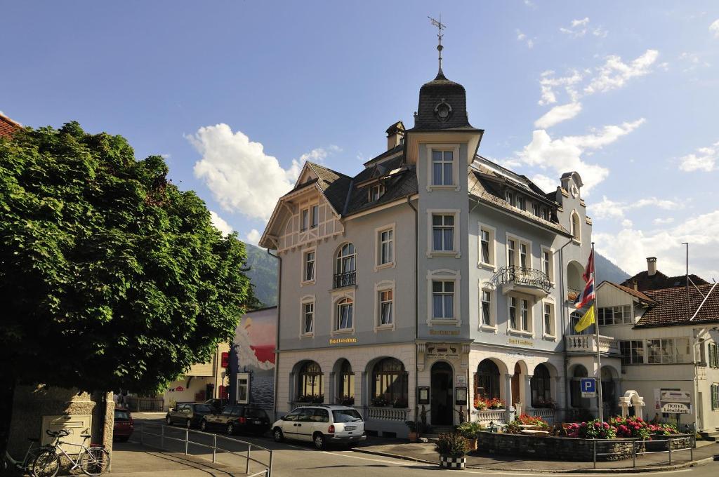 Hotel Lötschberg, Интерлакен