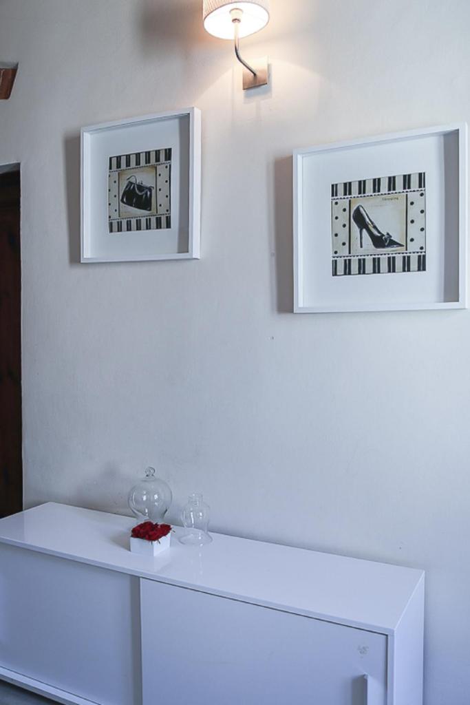 Апартаменты (Апартаменты с 2 спальнями: Via Ghibellina, 69), Apartments Florence- Duomo