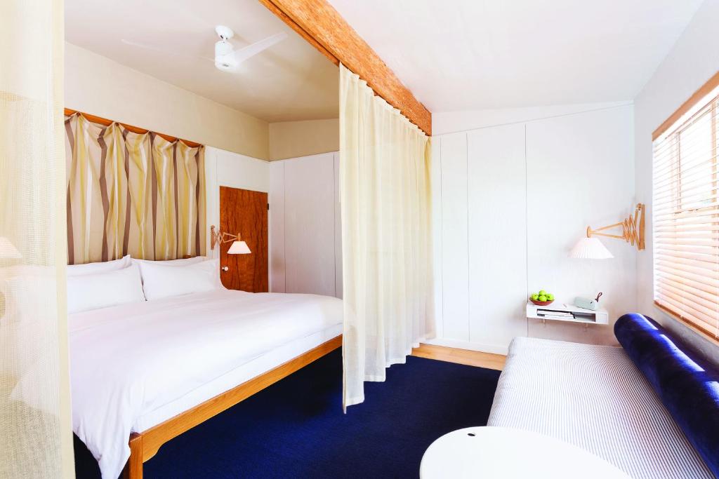 Двухместный (Номер средних размеров с садом и террасой), The Standard Miami