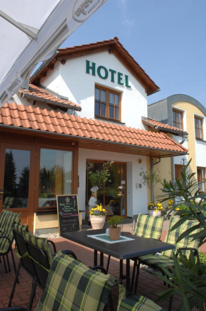 Landhotel Dresden, Дрезден