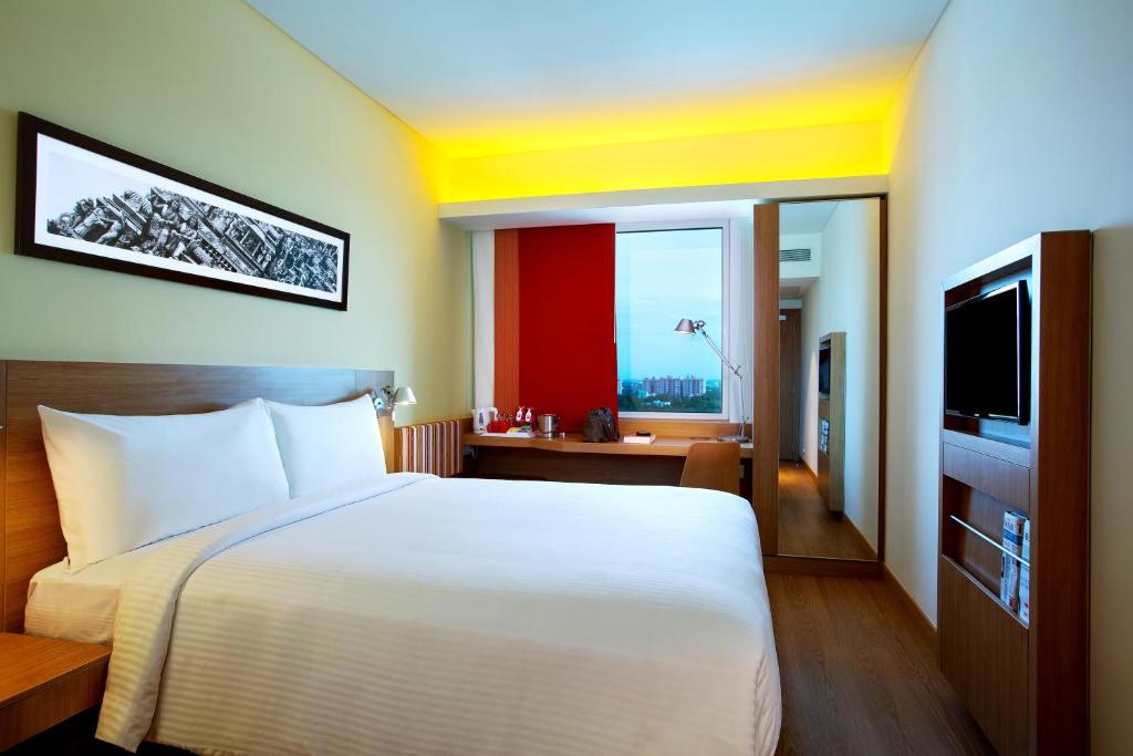 Двухместный (Standard Queen Room - Free Office Transfers within 5 km), ibis Chennai Sipcot - An AccorHotels Brand