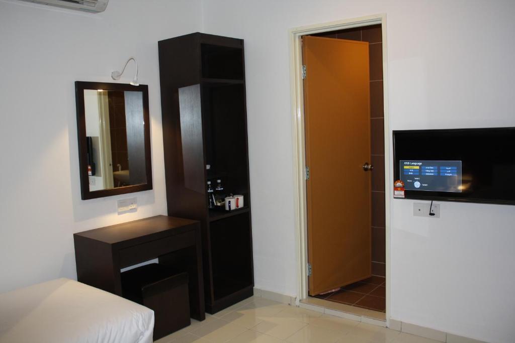 Двухместный (Улучшенный двухместный номер с 1 кроватью или 2 отдельными кроватями), Koptown Hotel Kuala Lumpur