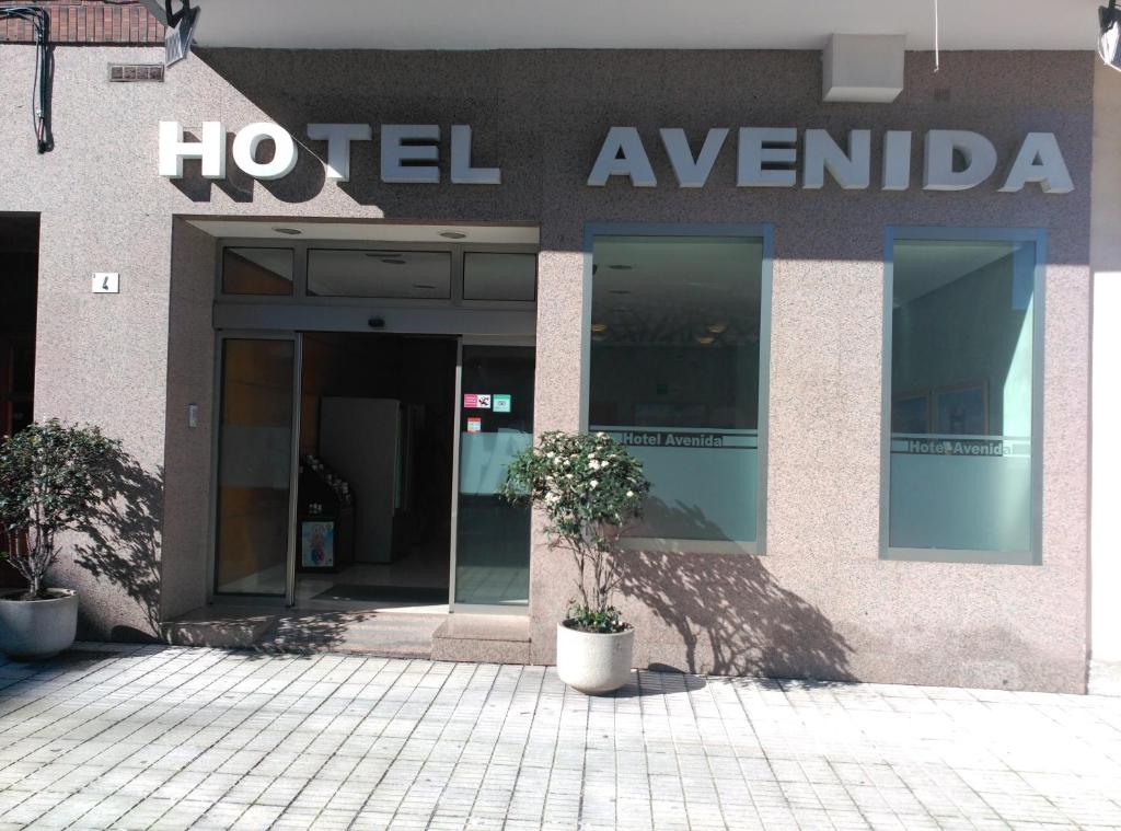 Hotel Avenida, Хихон
