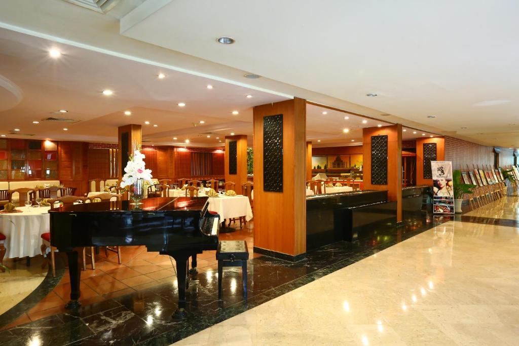 Ramana Hotel Saigon, Хошимин