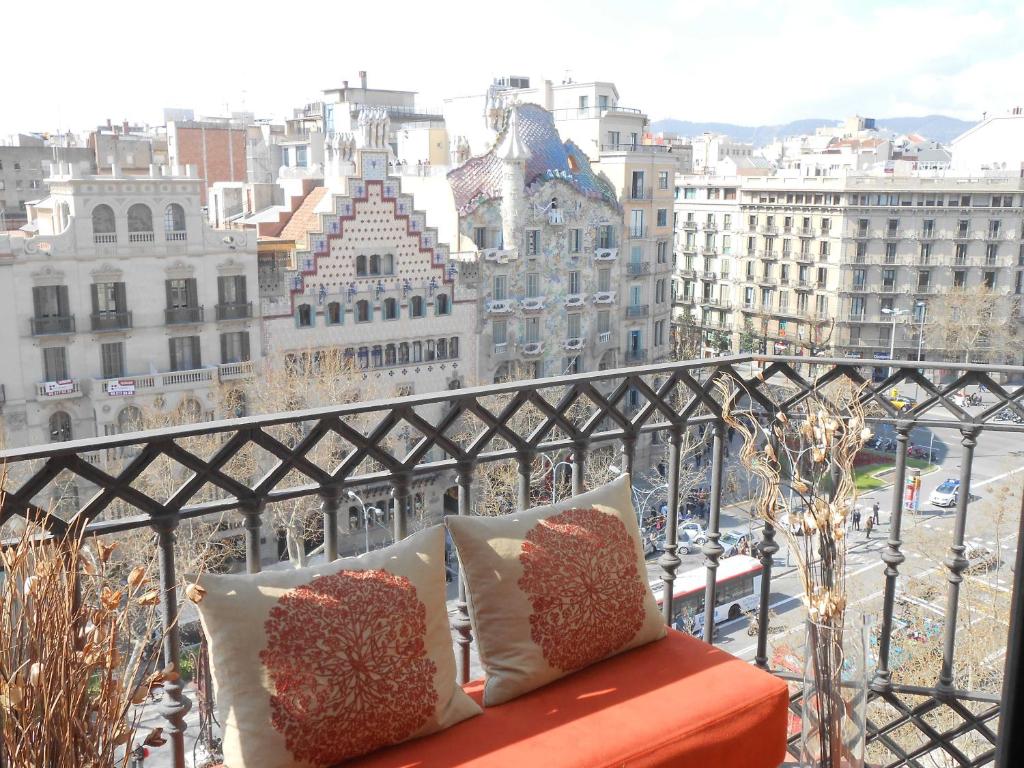 You Stylish Paseo de Gracia Apartments, Барселона