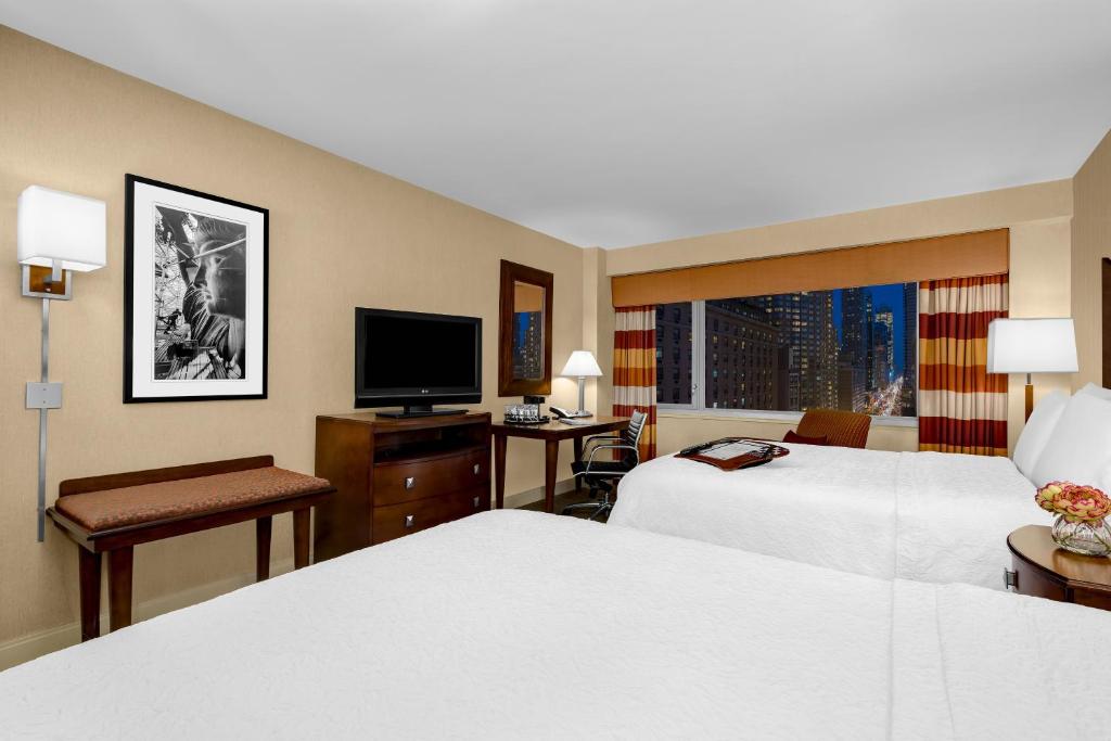 Двухместный (Номер с 2 кроватями размера «queen-size»), Hampton Inn Manhattan-Times Square North