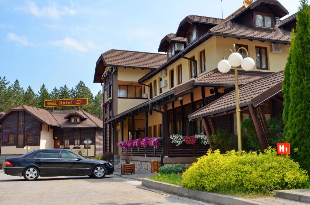 Hotel Zlatiborska Noc, Ужице